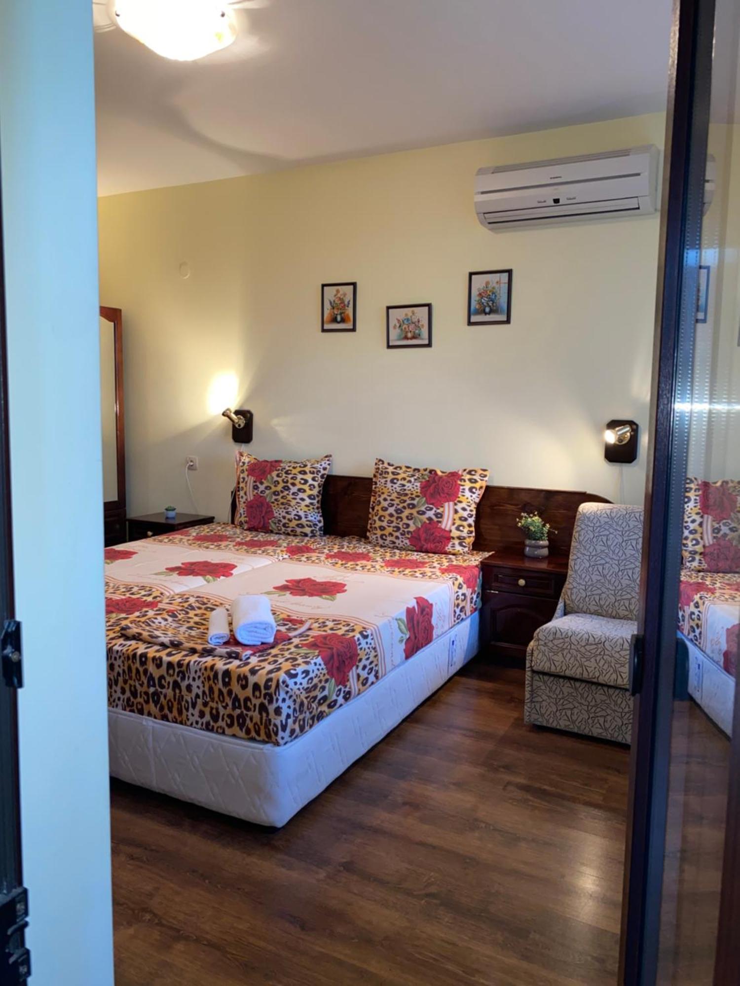 Guest House Debar Arbanasi Exterior photo
